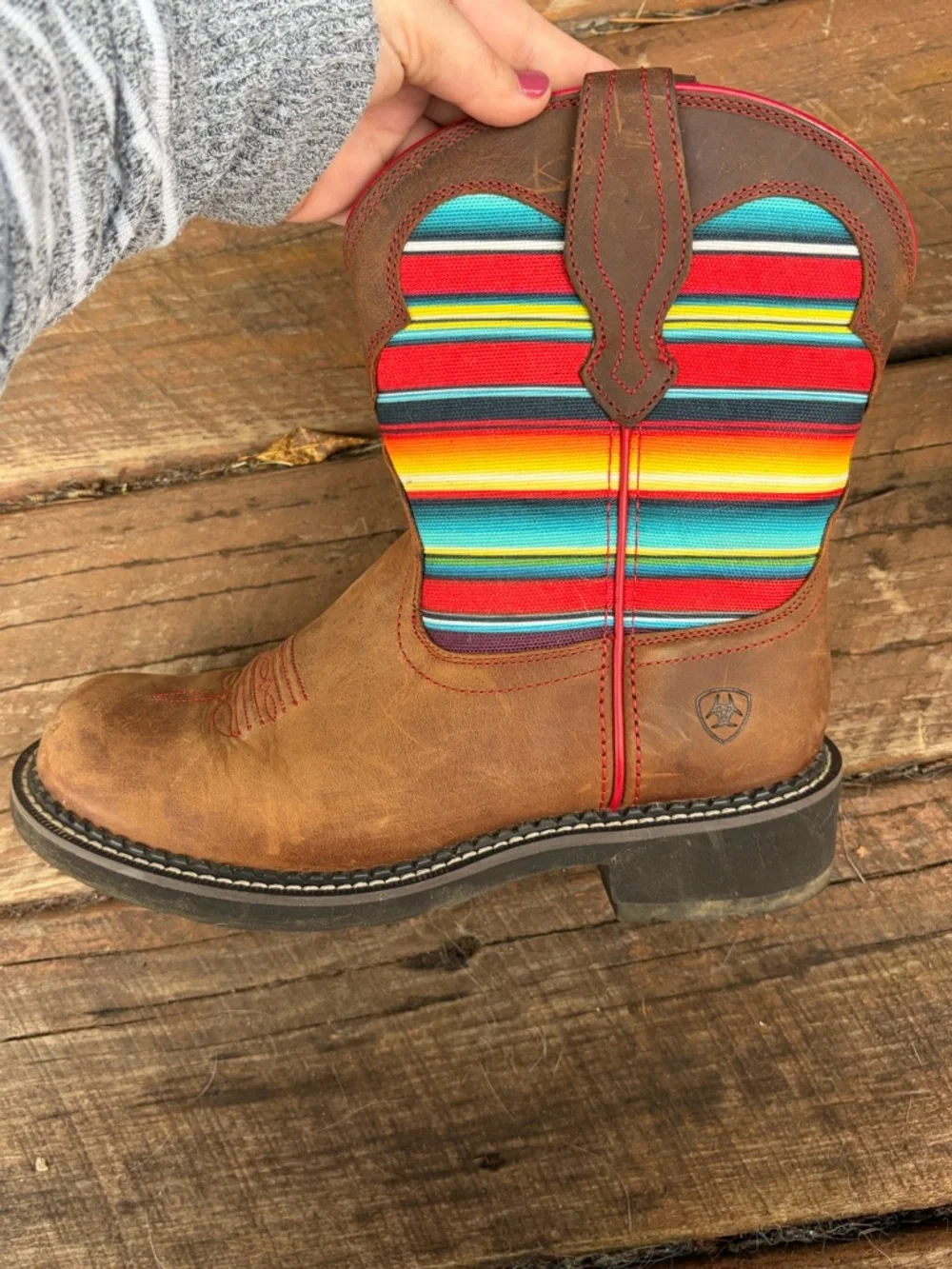 ARIAT Women's Gembaby Western Boot - Size 8 WORN ONCE - Picture 9 of 10